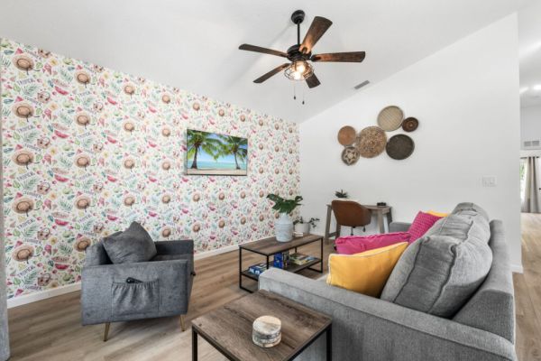 Tropical Summer Getaway | Team Joseph Ellen
